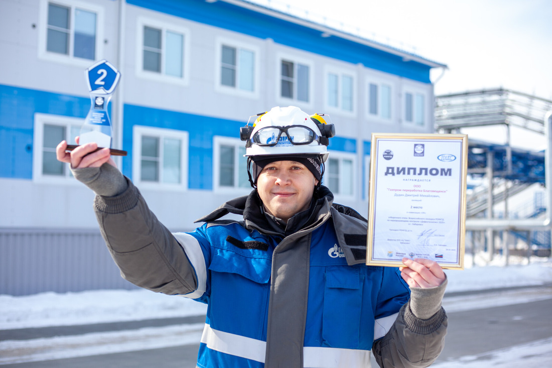 Дмитрий Дудин.