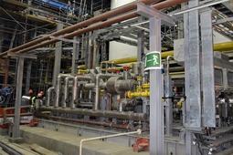Установка производства азота и воздуха на Амурском ГПЗ — криогенного типа, что позволяет обеспечить высокую чистоту продуктов разделения.
