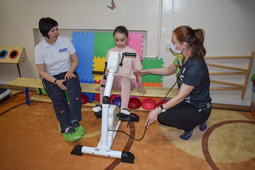 Обновленный кабинет по адаптивной физкультуре для детей с ограниченными возможностями здоровья открылся в Свободненском центре комплексного обслуживания населения «Лада».